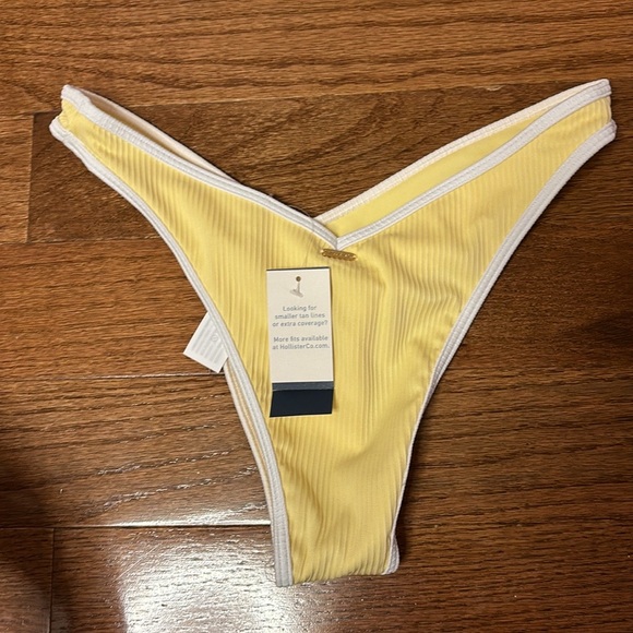 NWT HOLLISTER RIBBED HIGH-LEG V-WAIST CHEEKIEST BIKINI BOTTOM - S - Picture 6 of 7